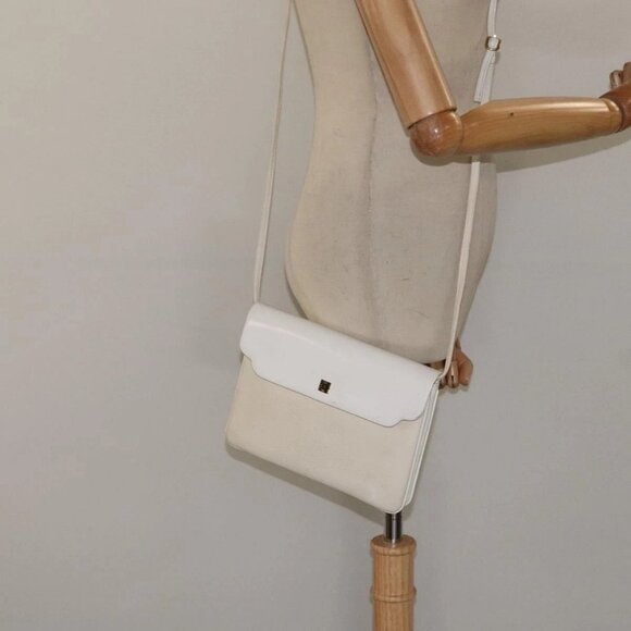 GIVENCHY Shoulder Bag Leather White Gold Auth - Picture 1 of 16